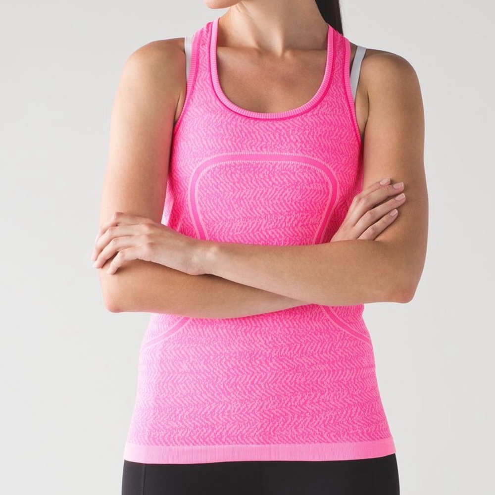 Lululemon Swiftly Tech Racerback size 6